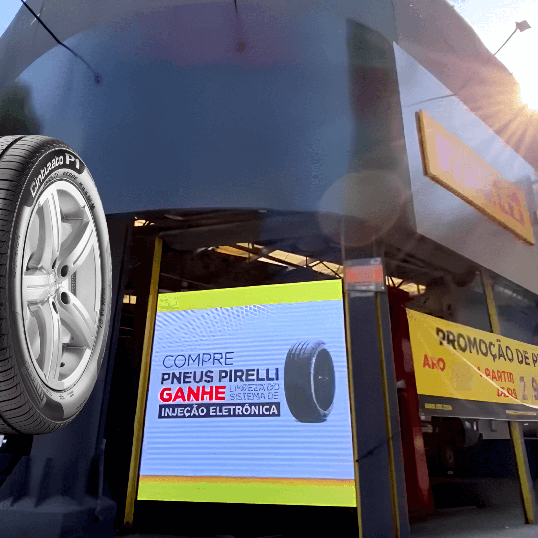 Imagem de Painel de LED Outdoor da Pirelli Pneus instalada pela P1LED