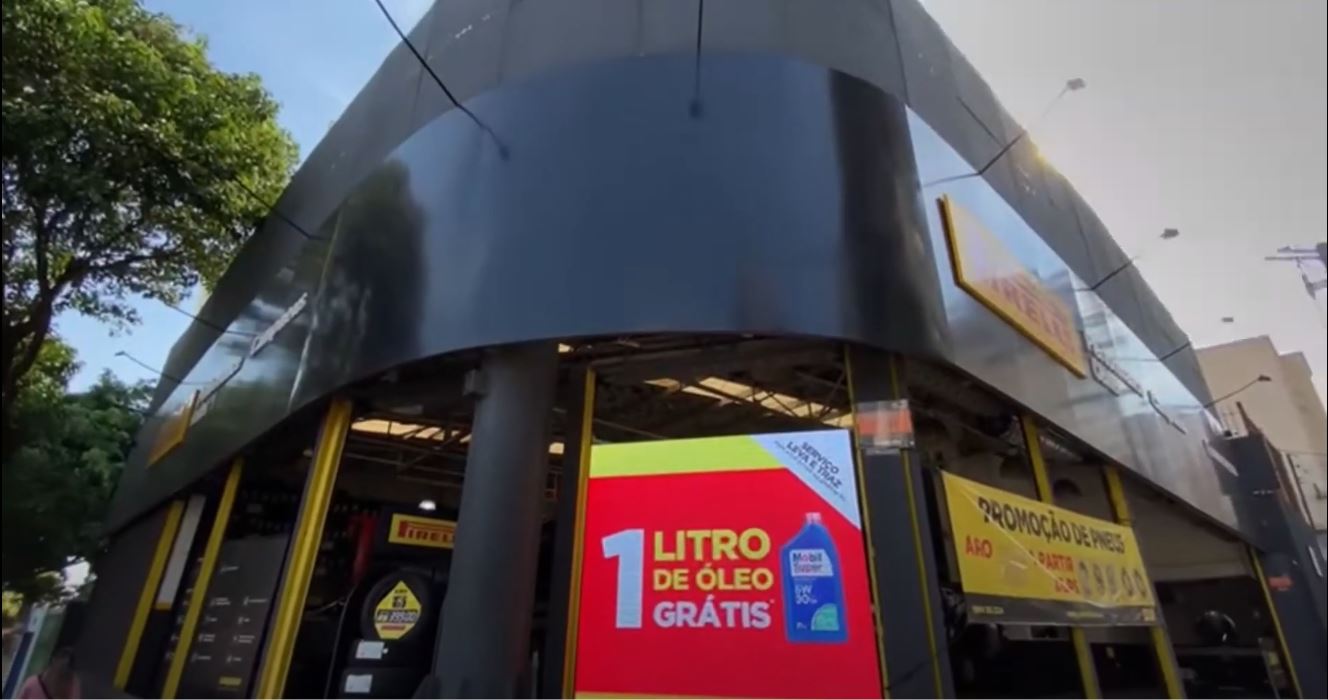 Painel de LED Outdoor na Pirelli