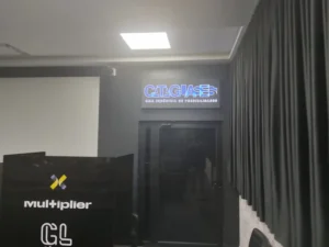 Painel de LED P1LED